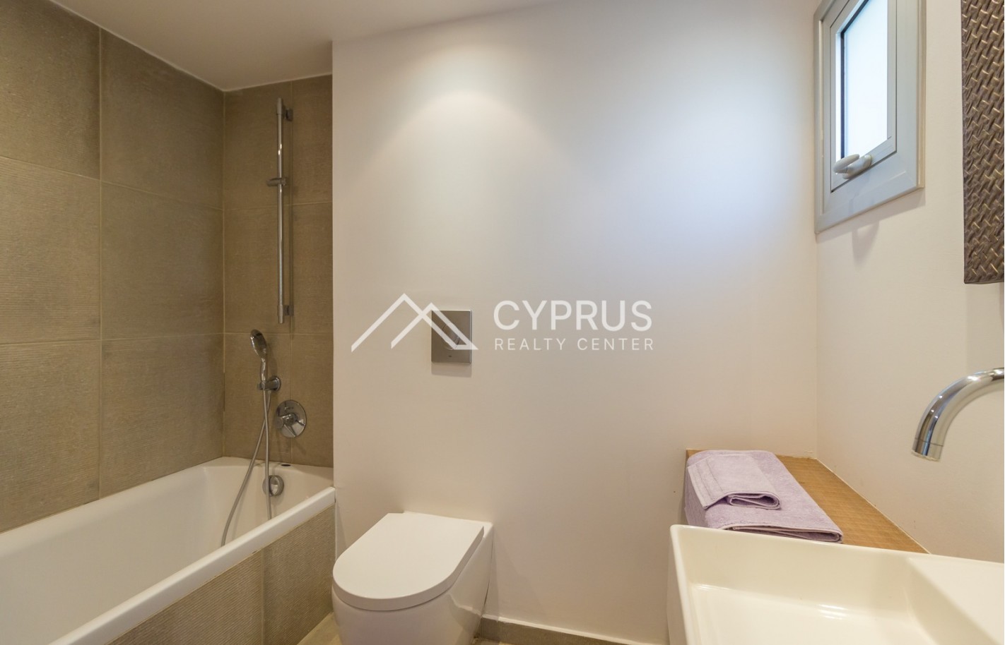 Three bedroom apartment in Limassol, Agios Tychonas - фото 20