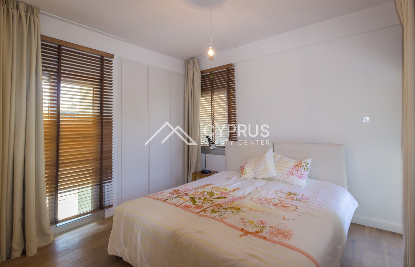 Three bedroom apartment in Limassol, Agios Tychonas - фото 5