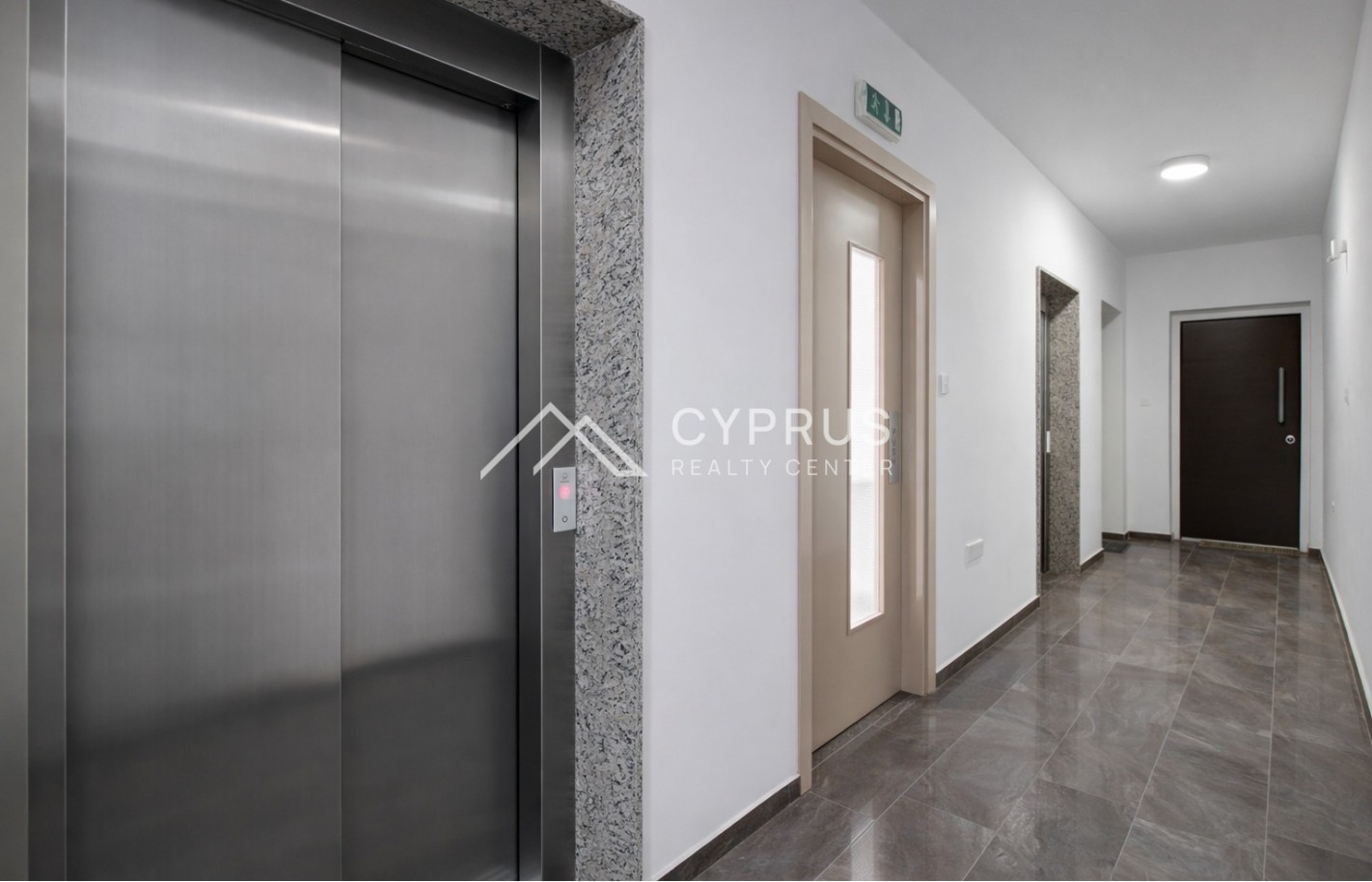 Luxury 3 bedroom apartment in Limassol, City Center - фото 15