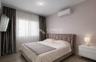 Luxury 3 bedroom apartment in Limassol, City Center - фото 12
