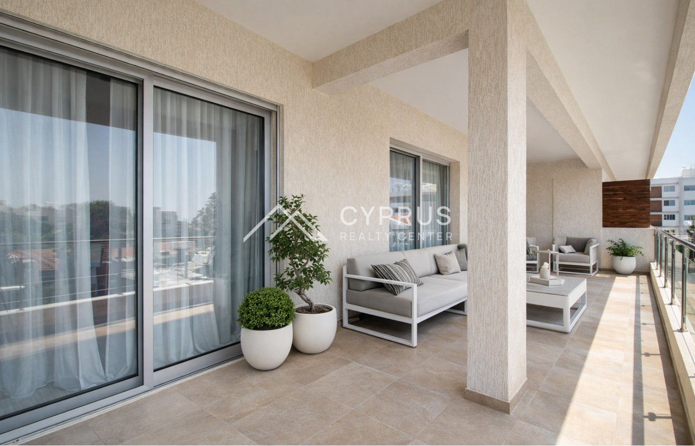 Luxury 3 bedroom apartment in Limassol, City Center - фото 6
