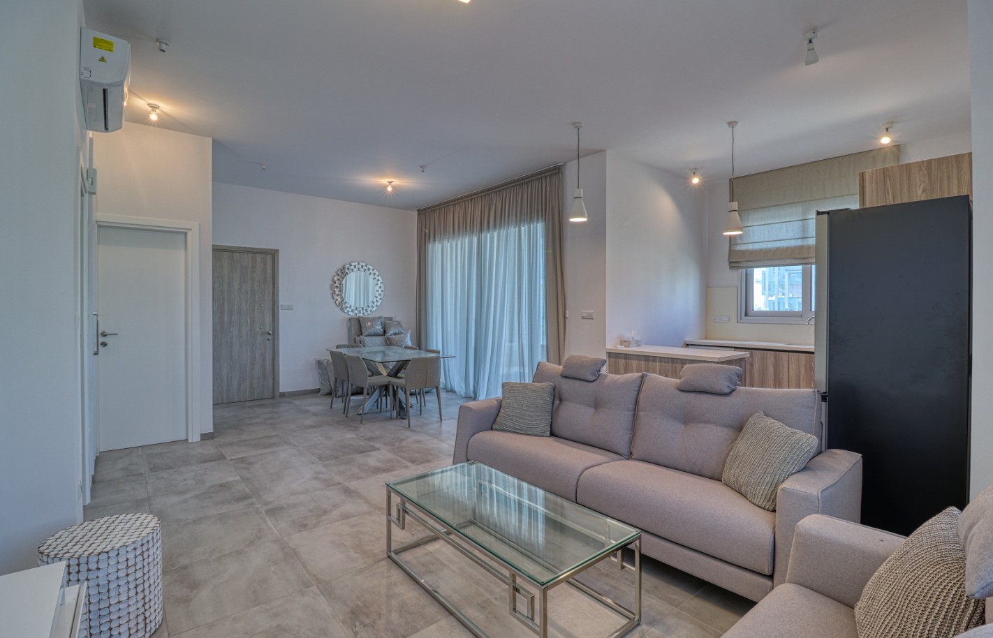 Большое фото