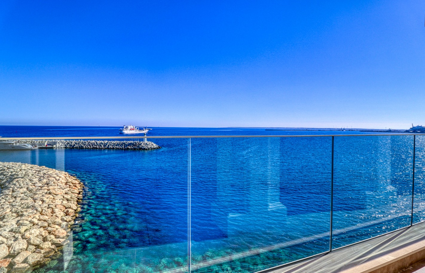 Двуспальные апартаменты в Лимассоле, Limassol Marina - фото 15