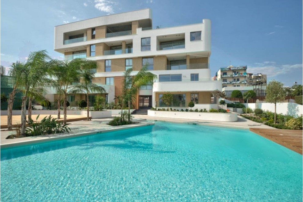 Apartments in Limassol with 2 bedrooms, Agios Tychonas