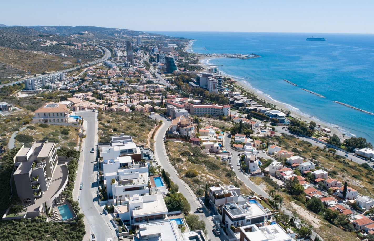 Трехспальные апартаменты в Лимассоле, Amathusia