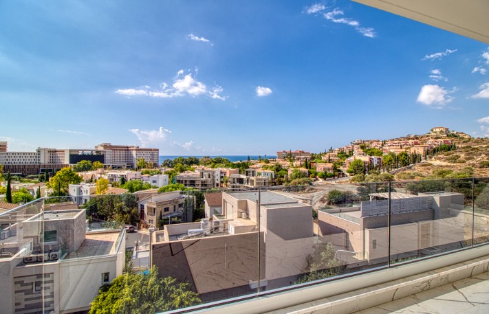 Апартаменты в Лимассоле с 3 спальнями, Agios Tychonas