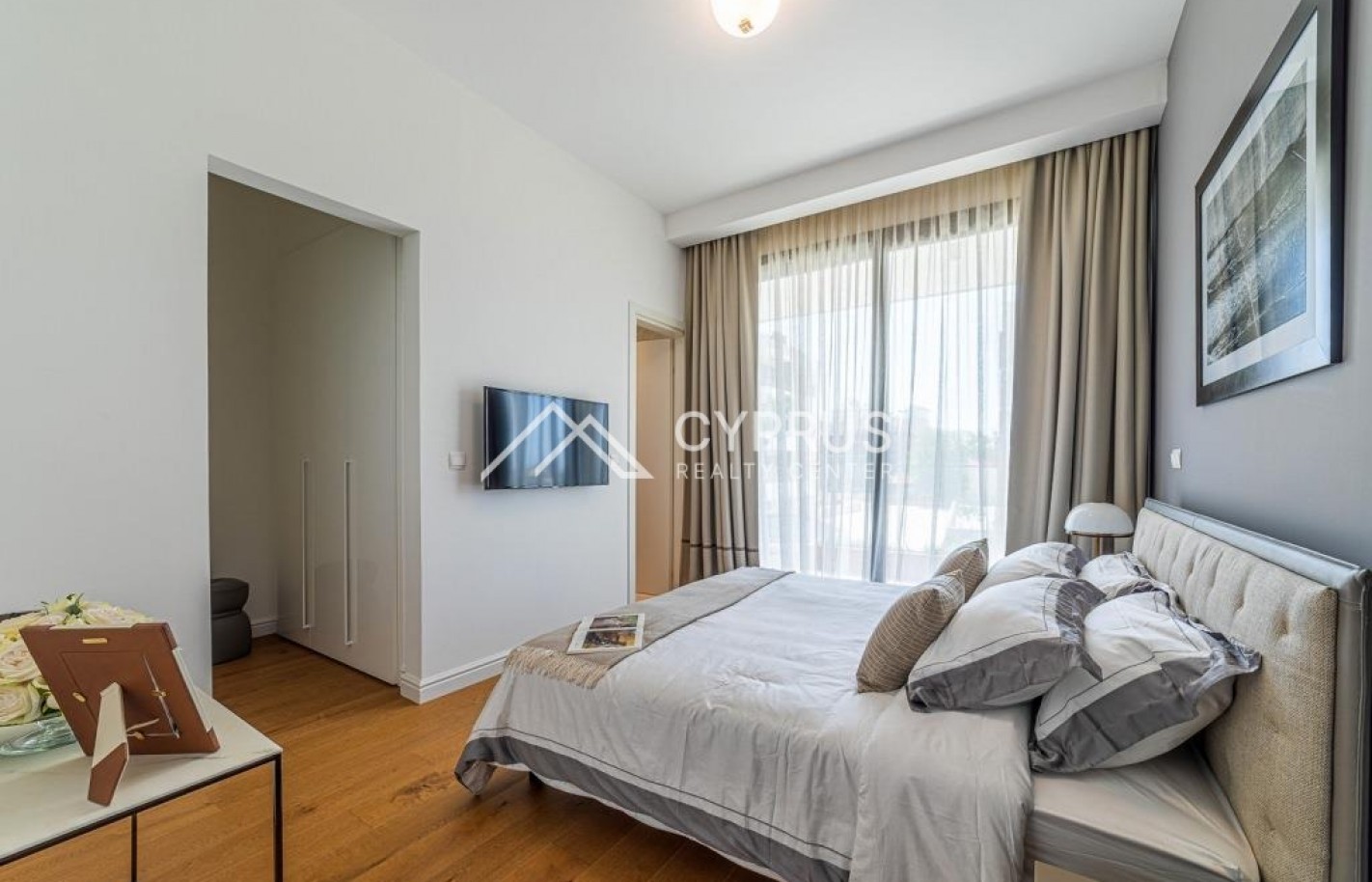 One bedroom apartment in Limassol, Potamos Germasogeia - фото 19
