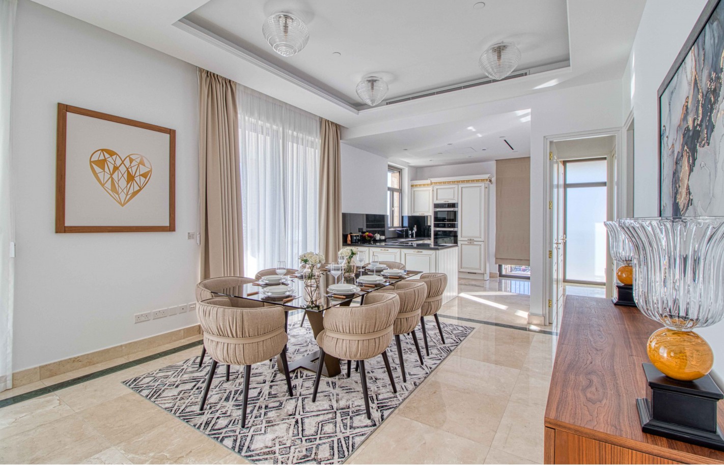 Большое фото