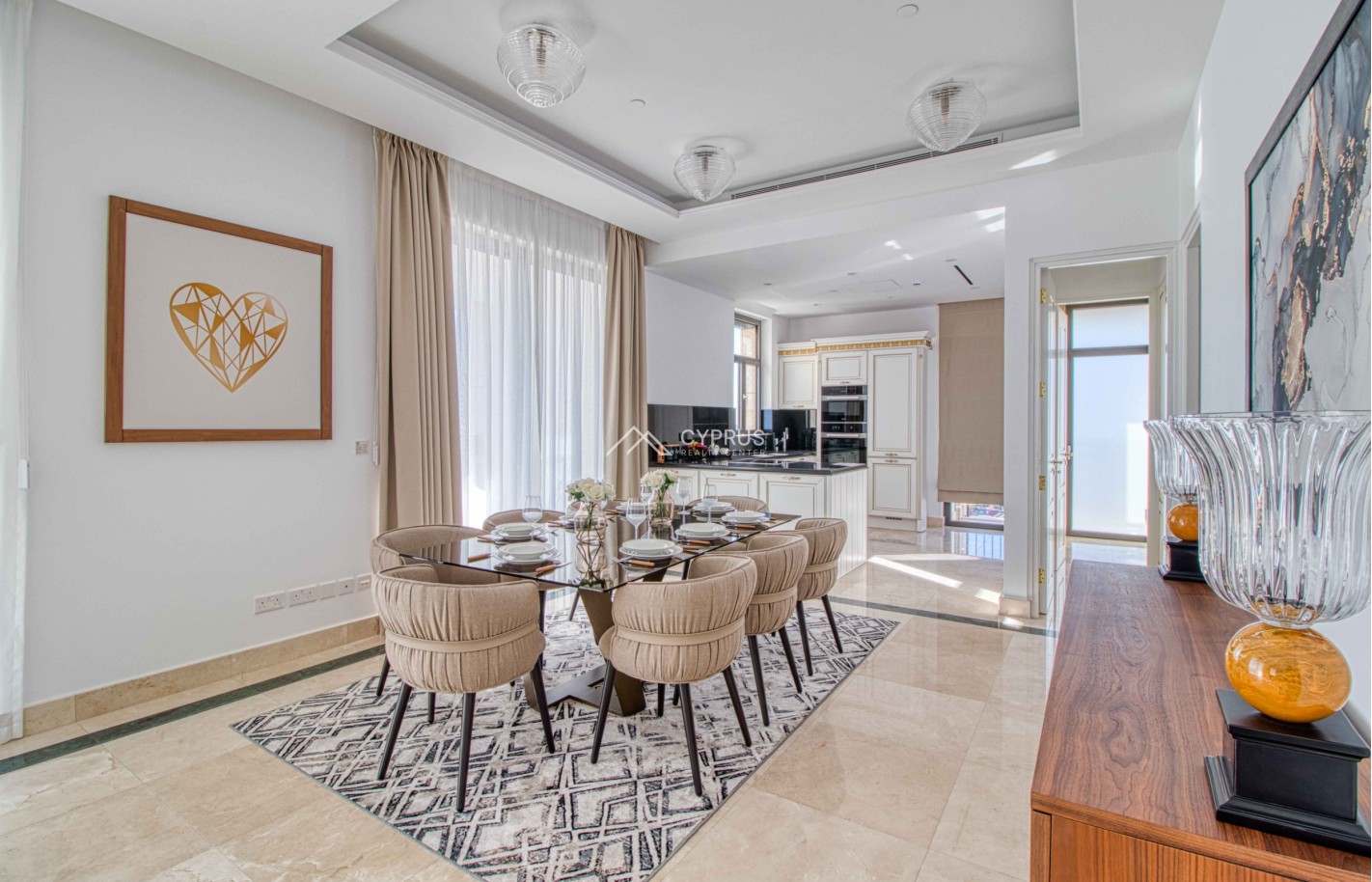 Апартаменты с 4 спальнями в Лимассоле, East Beach