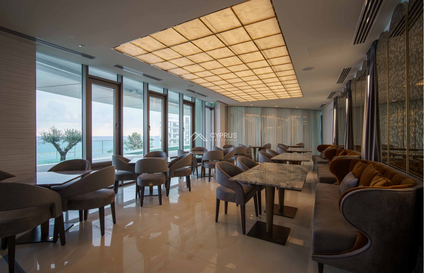 One bedroom apartment in Limassol, Potamos Germasogeia - фото 4