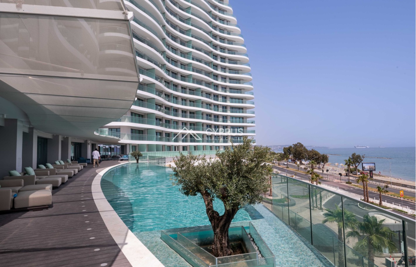 One bedroom apartment in Limassol, Potamos Germasogeia - фото 23