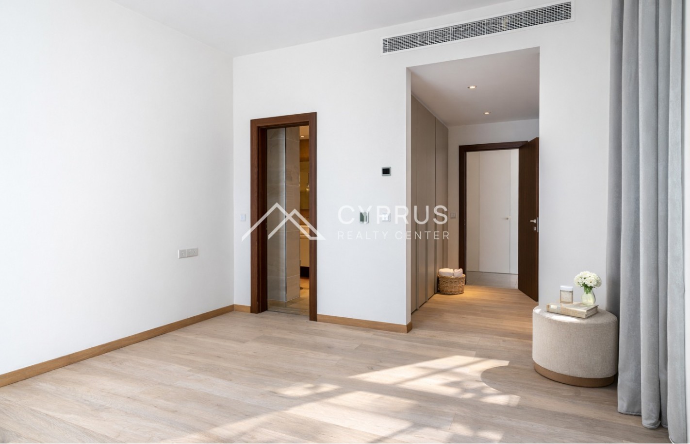 Three bedroom apartment in Limassol, Limassol Marina - фото 15