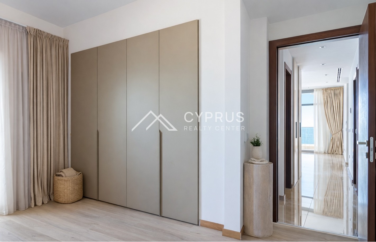 Three bedroom apartment in Limassol, Limassol Marina - фото 18