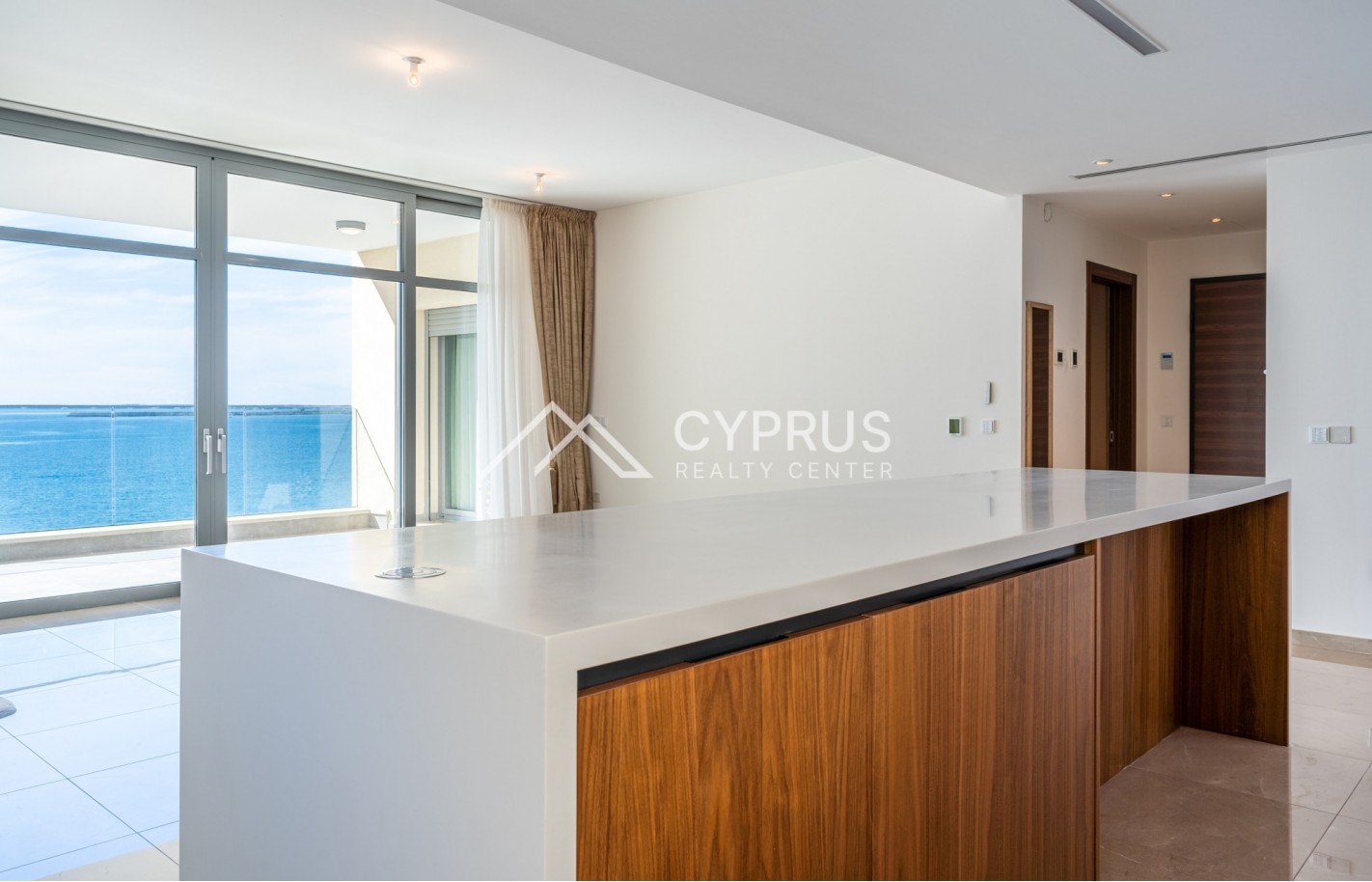 Трехспальные апартаменты в Лимассоле, Limassol Marina - фото 2