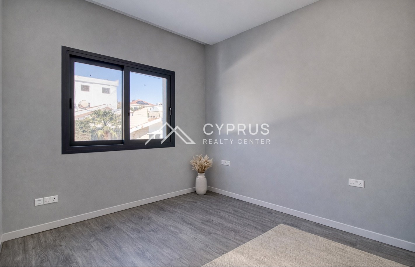 Two bedroom apartment in Limassol, Agios Athanasios - фото 11