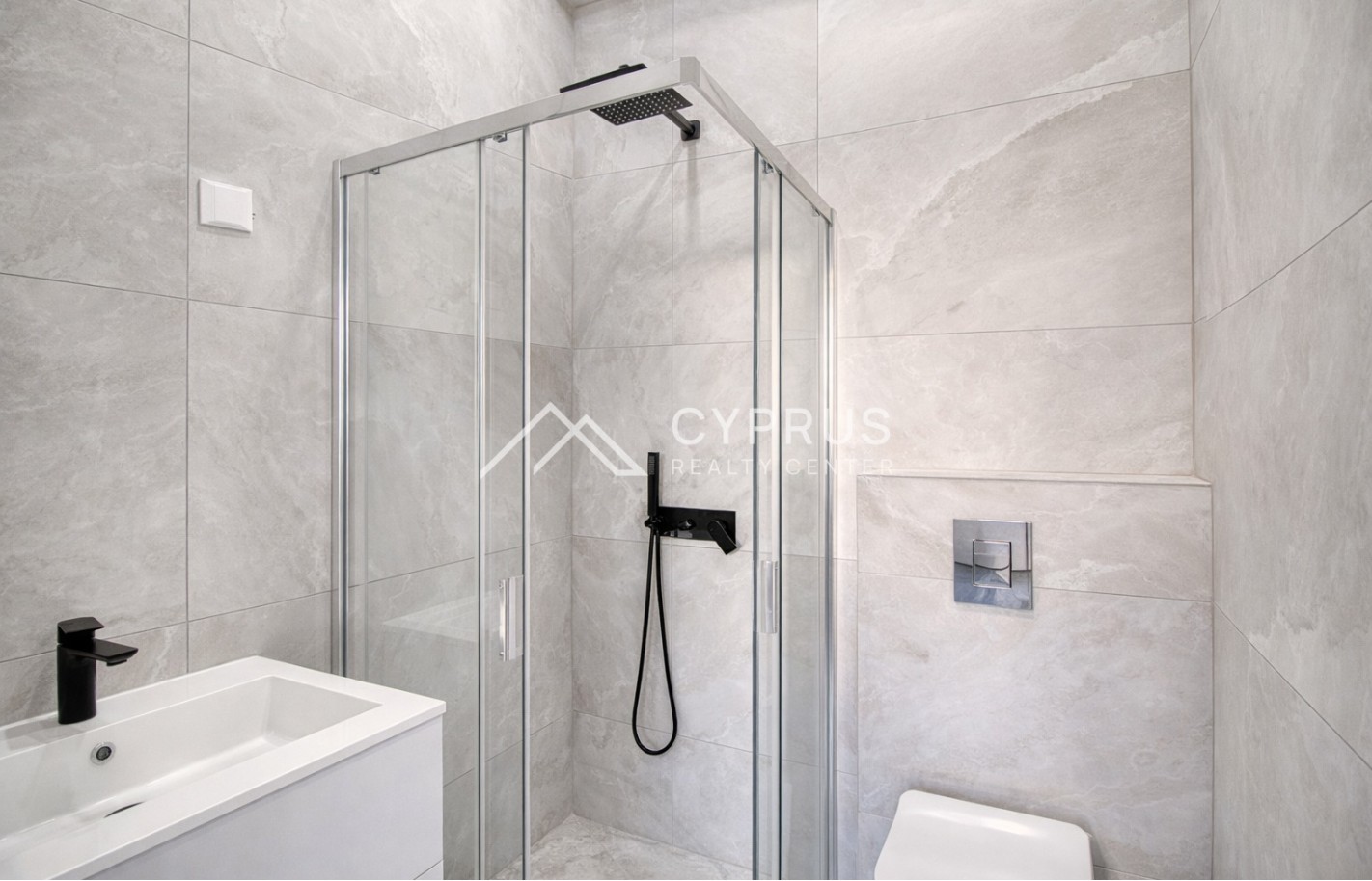 Two bedroom apartment in Limassol, Agios Athanasios - фото 13