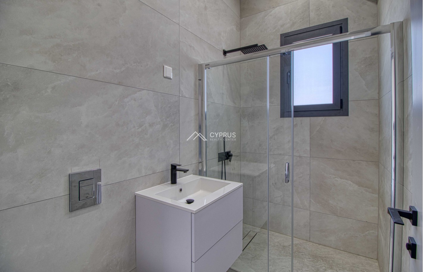 Two bedroom apartment in Limassol, Agios Athanasios - фото 2