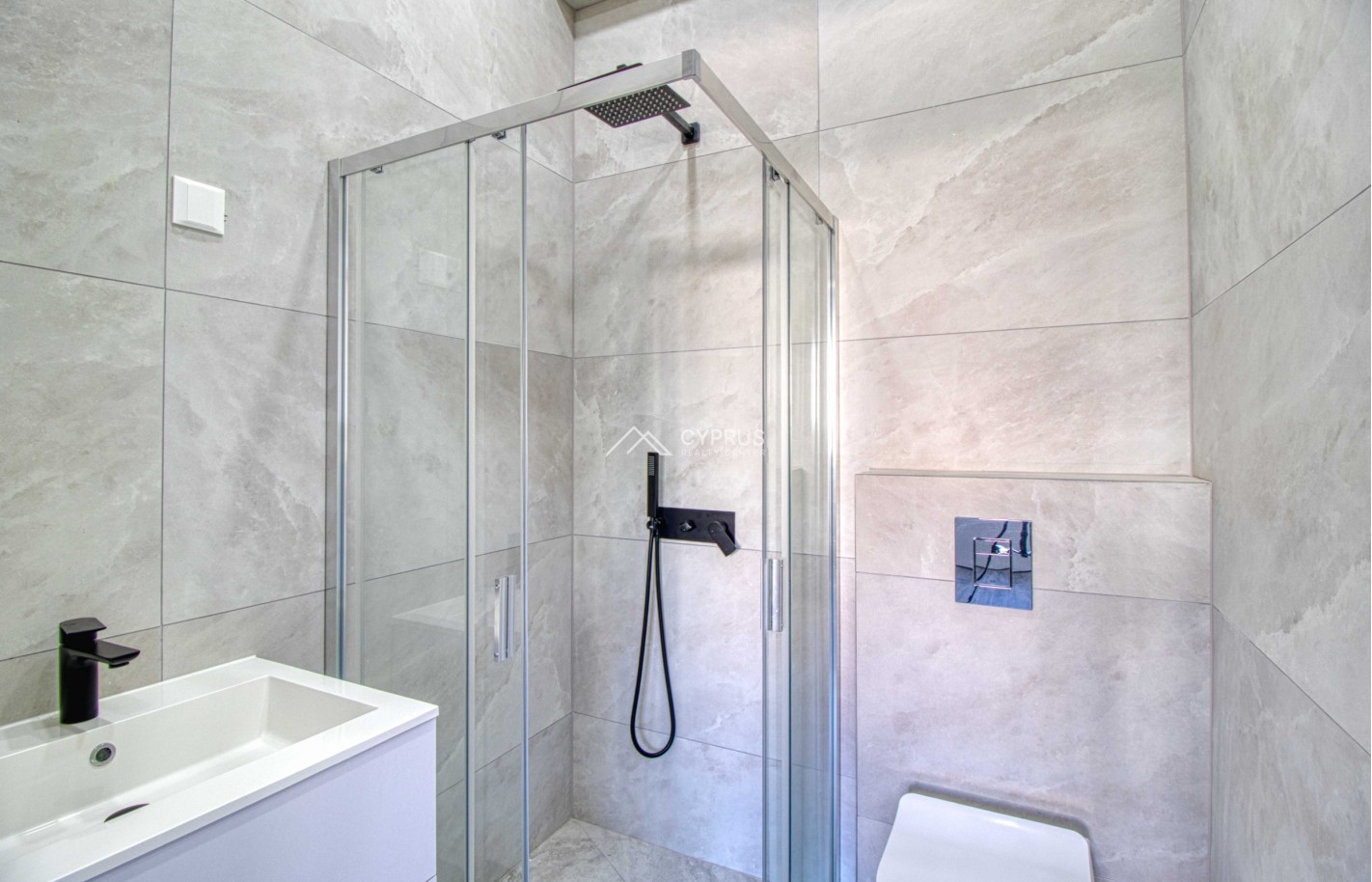 Two bedroom apartment in Limassol, Agios Athanasios - фото 4