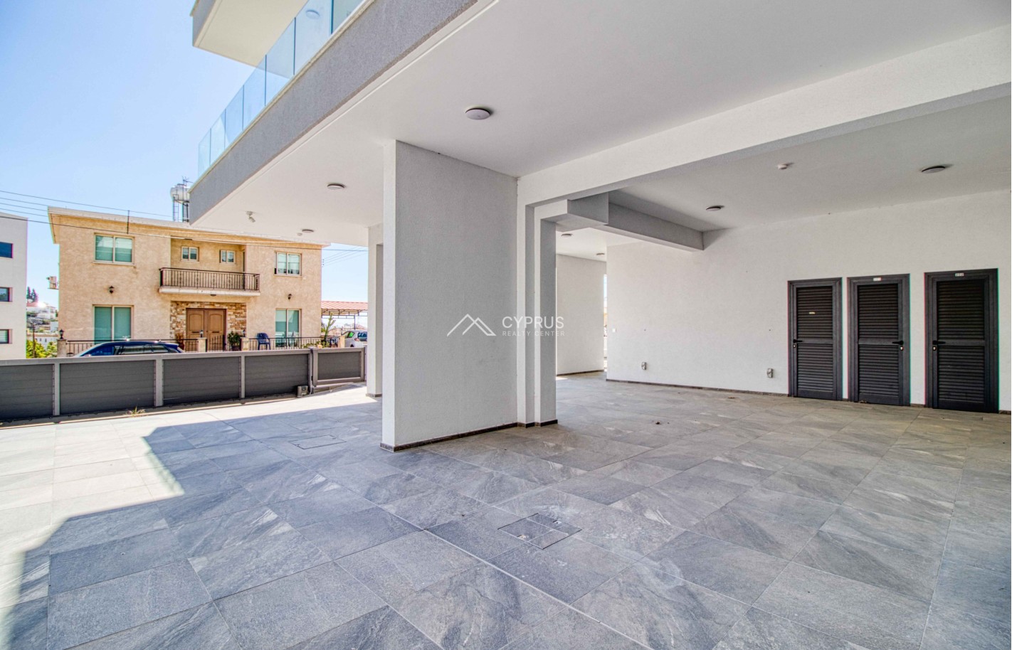 Two bedroom apartment in Limassol, Agios Athanasios - фото 7