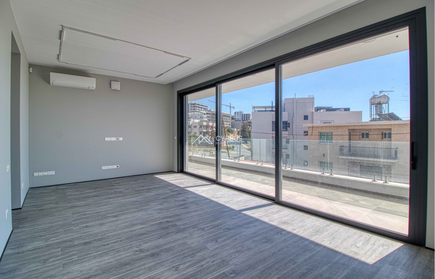 Two bedroom apartment in Limassol, Agios Athanasios - фото 15