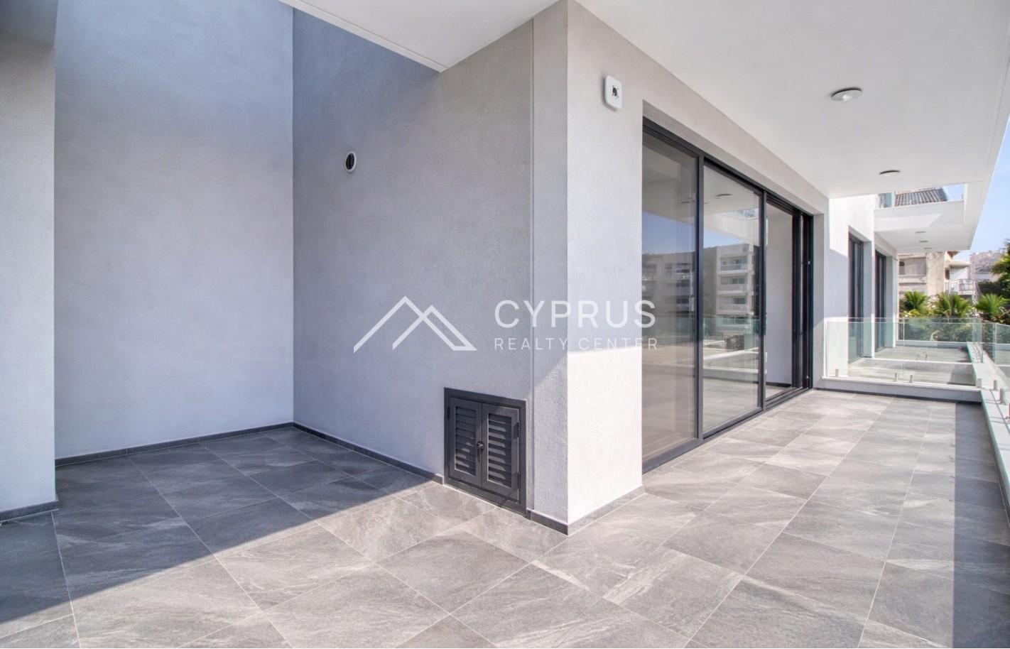 Two bedroom apartment in Limassol, Agios Athanasios - фото 3