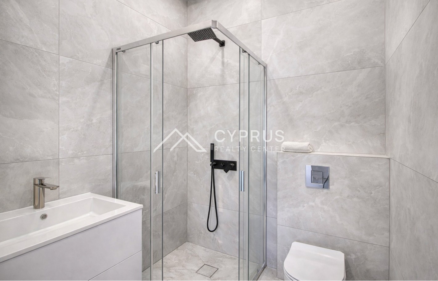 Two bedroom apartment in Limassol, Agios Athanasios - фото 11