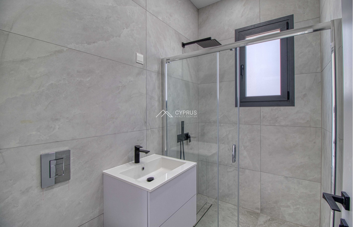 Two bedroom apartment in Limassol, Agios Athanasios - фото 15