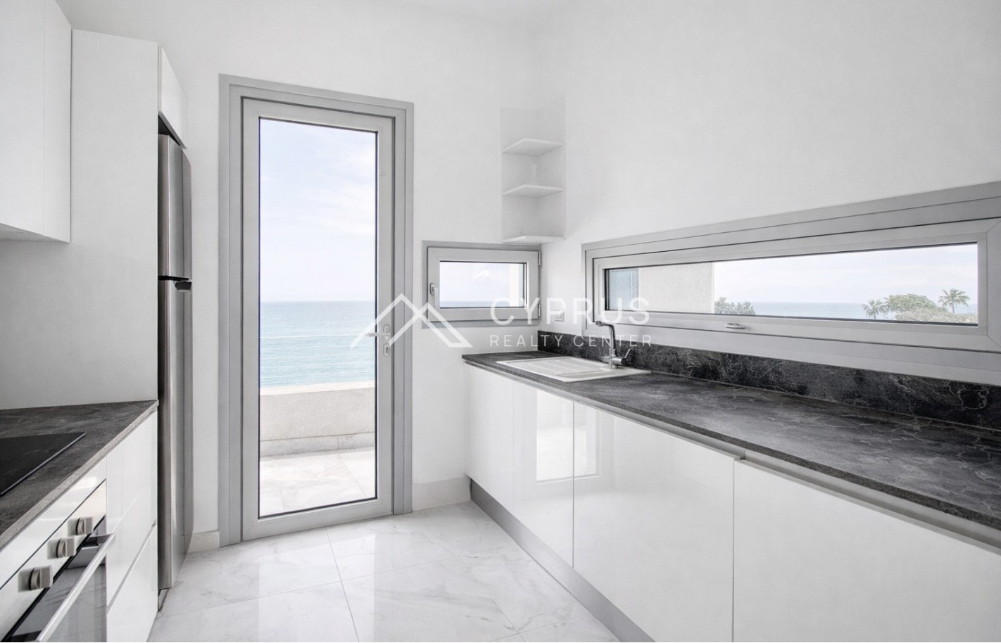 Three bedroom apartment in Limassol, Agios Tychonas - фото 7