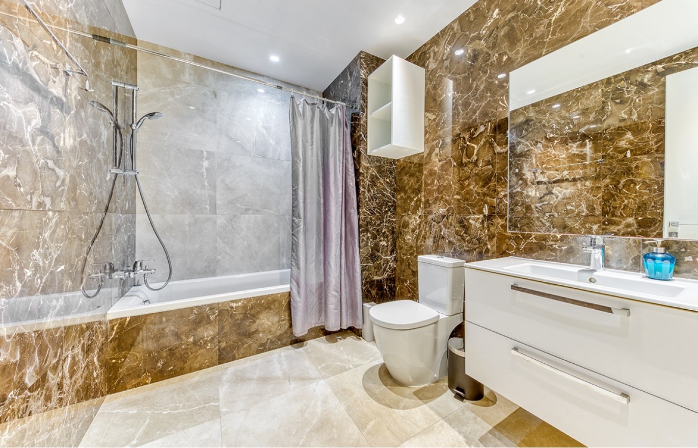 Three bedroom apartment in Limassol, Potamos Germasogeia - фото 13