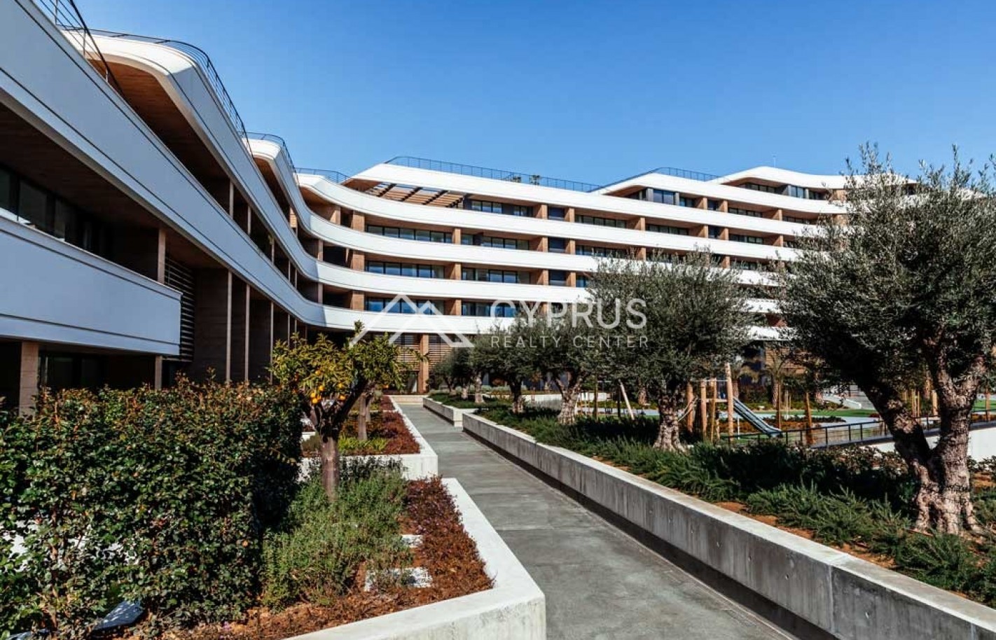 Three bedroom apartment in Limassol, Potamos Germasogeia - фото 6