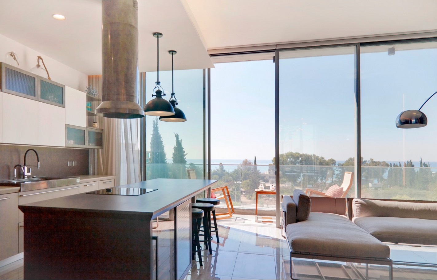 Three bedroom apartment in Limassol, Agios Tychonas - фото 47