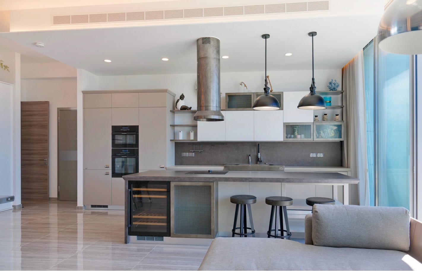 Three bedroom apartment in Limassol, Agios Tychonas - фото 45