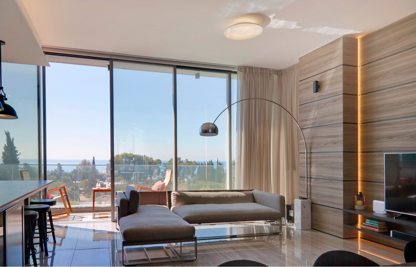 Three bedroom apartment in Limassol, Agios Tychonas - фото 39