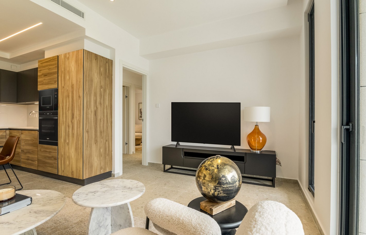 Two bedroom apartment in Limassol, Amathusia - фото 19