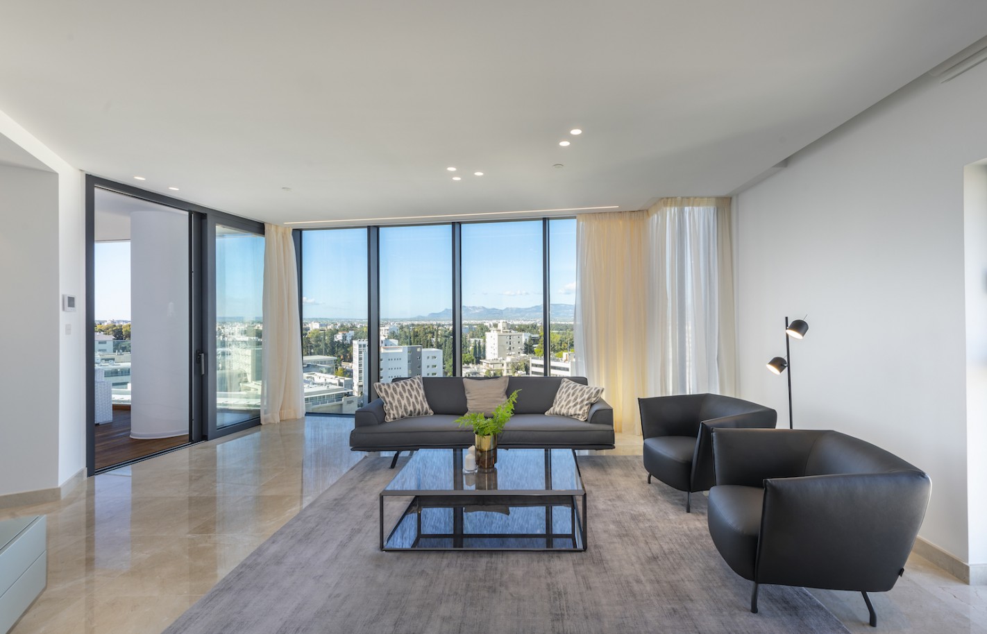 Two bedroom apartment in Nicosia, Nicosia - фото 2