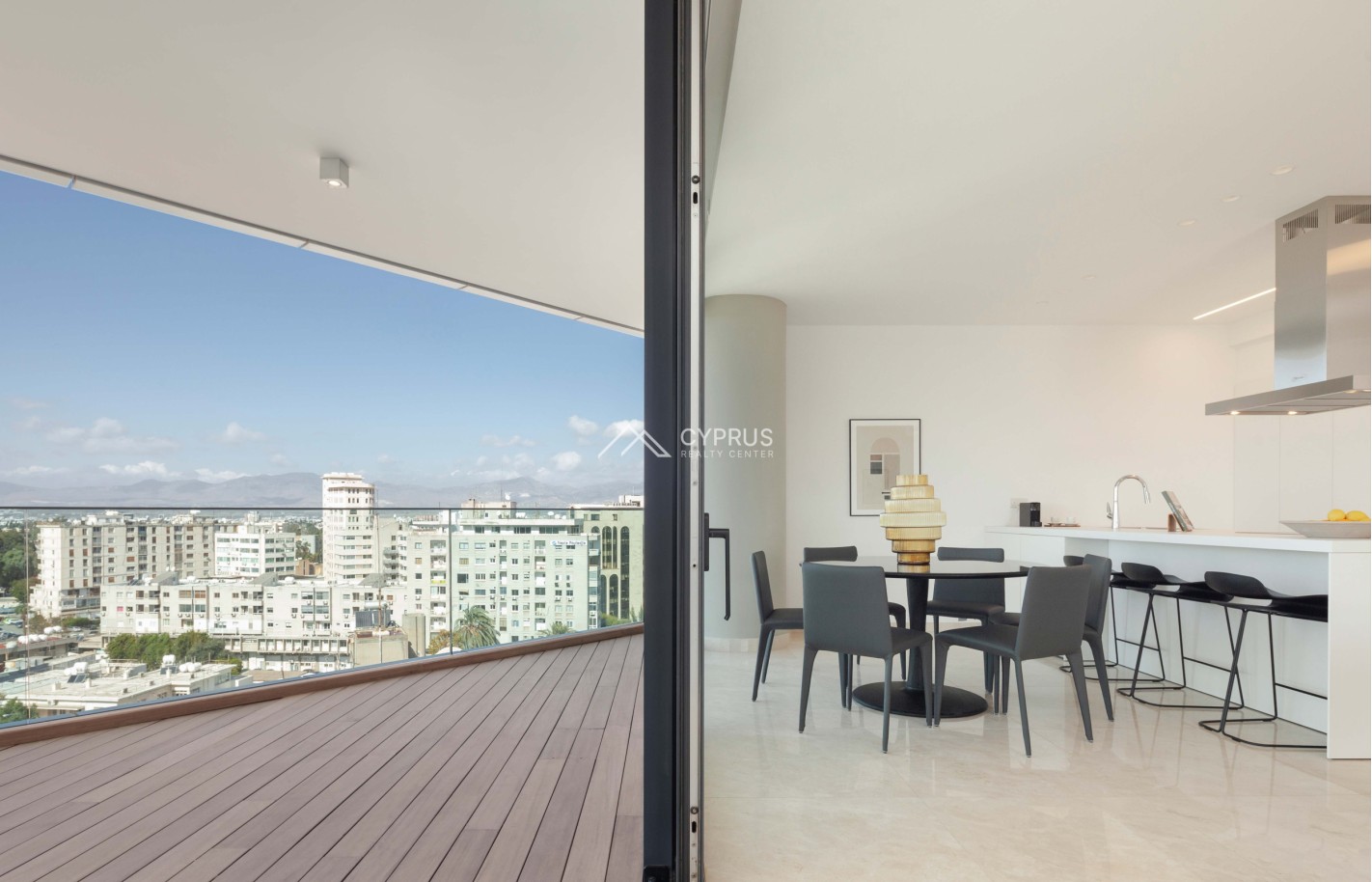 Three bedroom apartment in Nicosia, Nicosia - фото 10