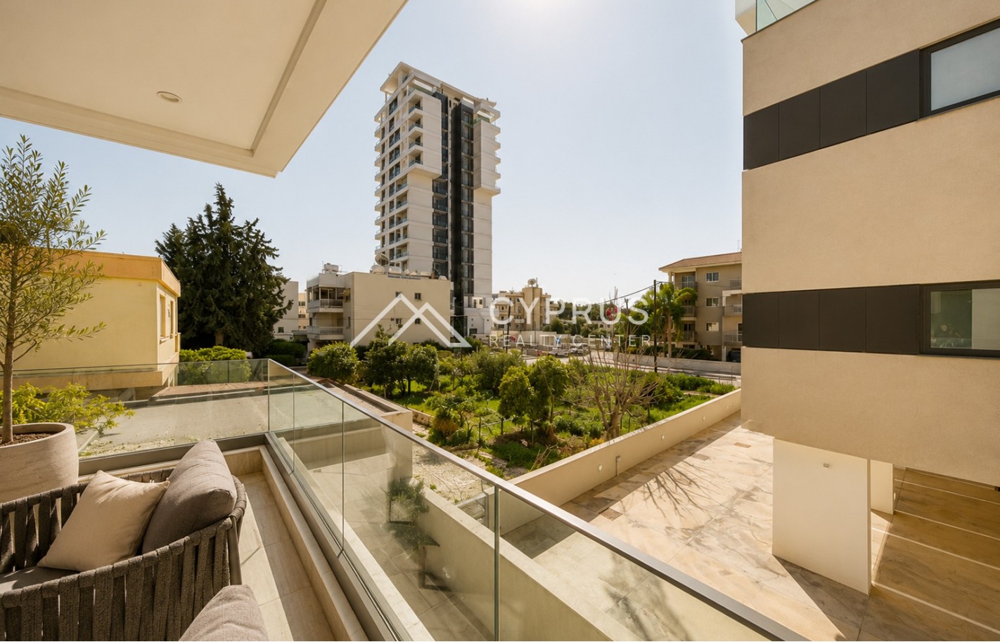 Three bedroom apartment in Limassol, Potamos Germasogeia - фото 10