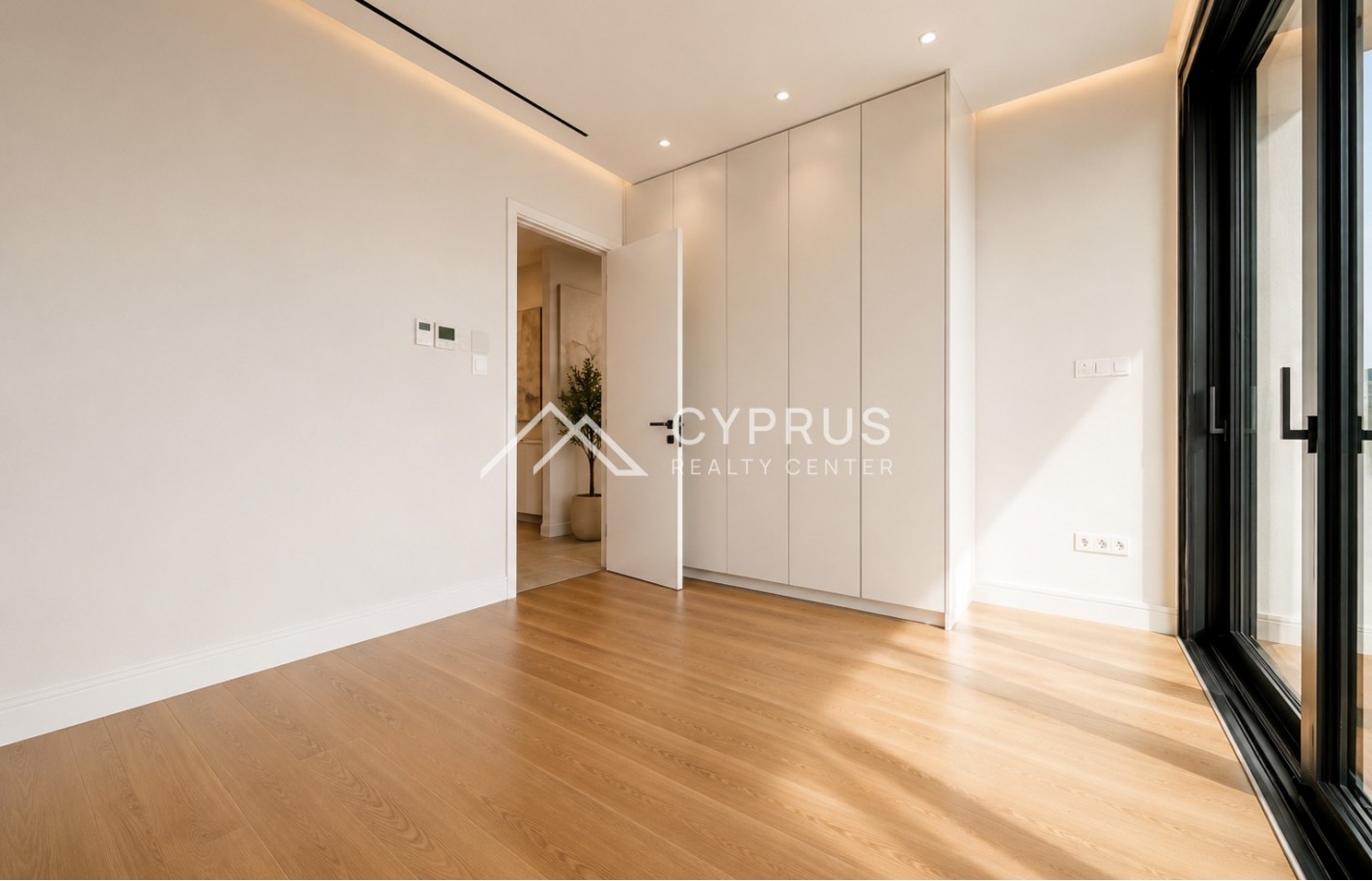 Three bedroom apartment in Limassol, Agios Athanasios - фото 12
