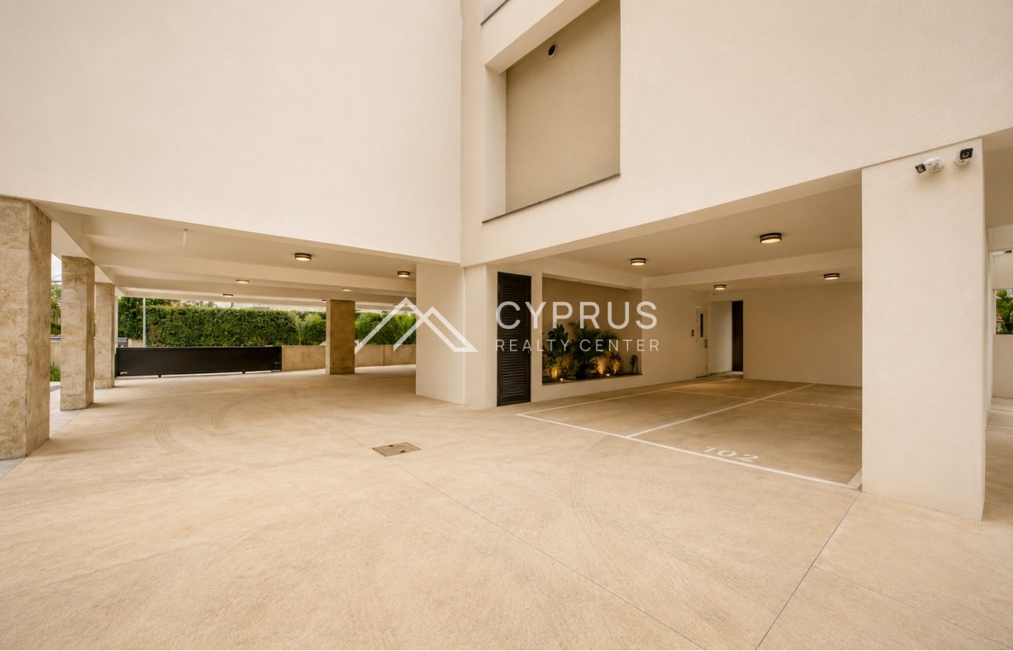 Three bedroom apartment in Limassol, Agios Athanasios - фото 4