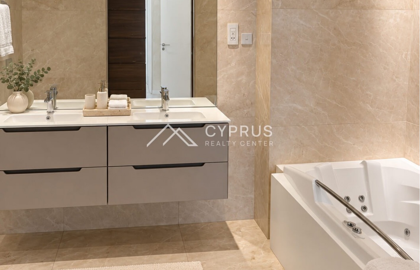 Apartment in Limassol with 5 bedrooms, Neapolis - фото 16