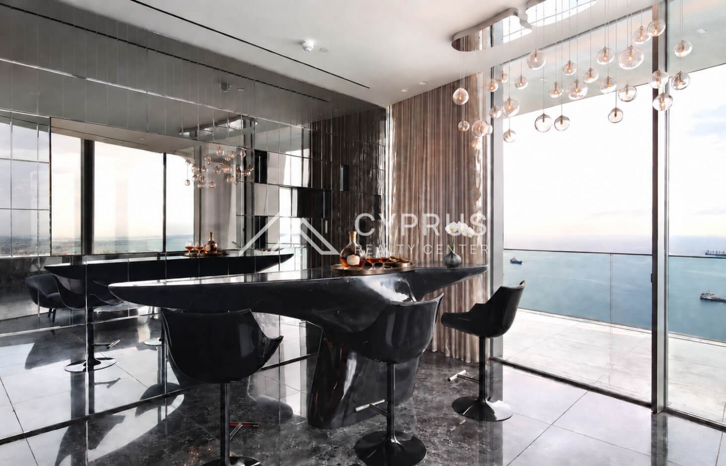 Apartment in Limassol with 4 bedrooms, Neapolis - фото 4