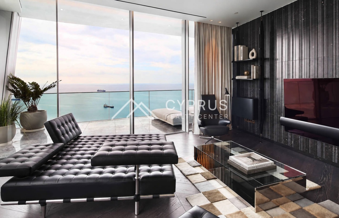 Apartment in Limassol with 4 bedrooms, Neapolis - фото 2