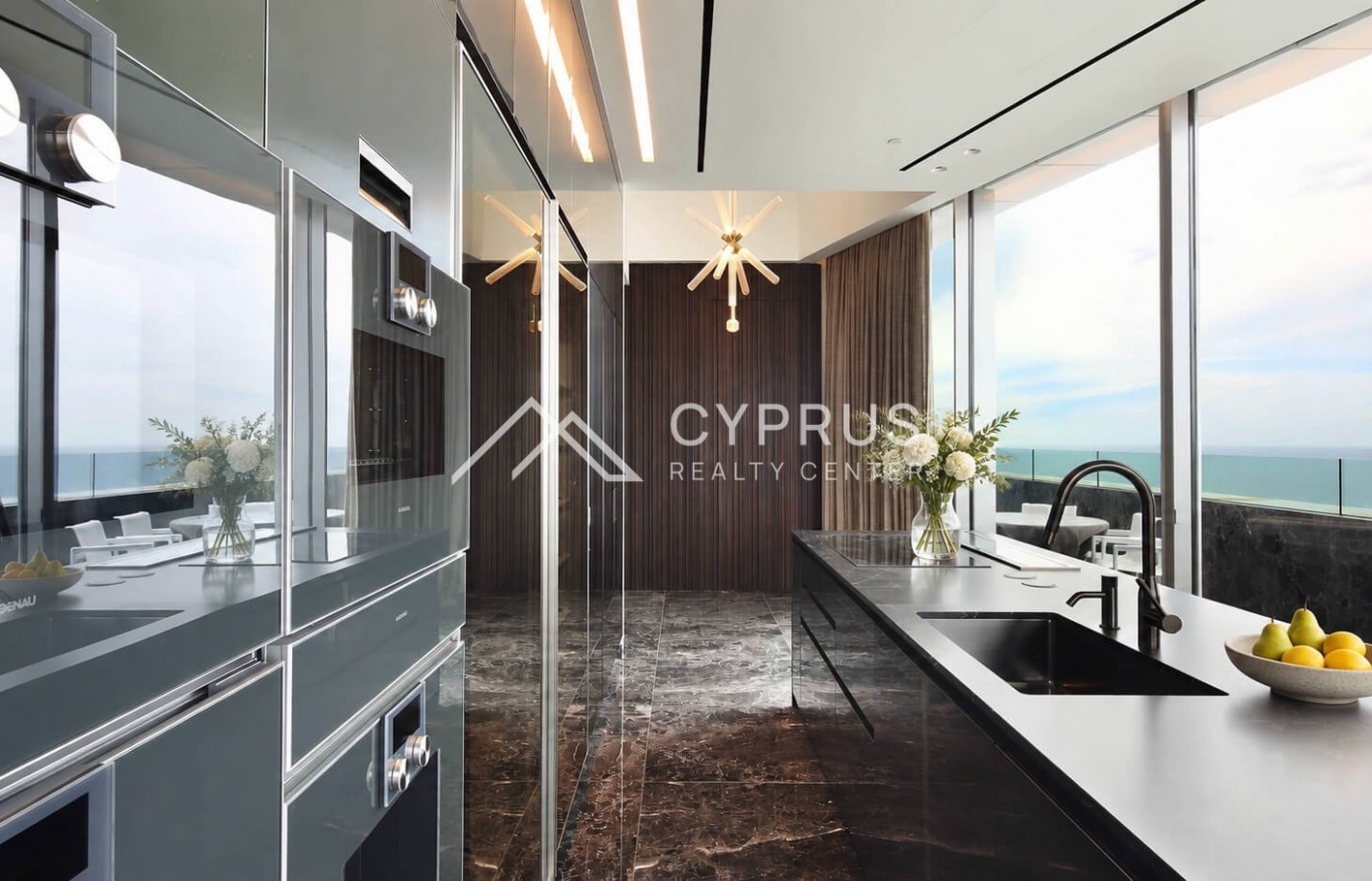 Apartment in Limassol with 4 bedrooms, Neapolis - фото 3