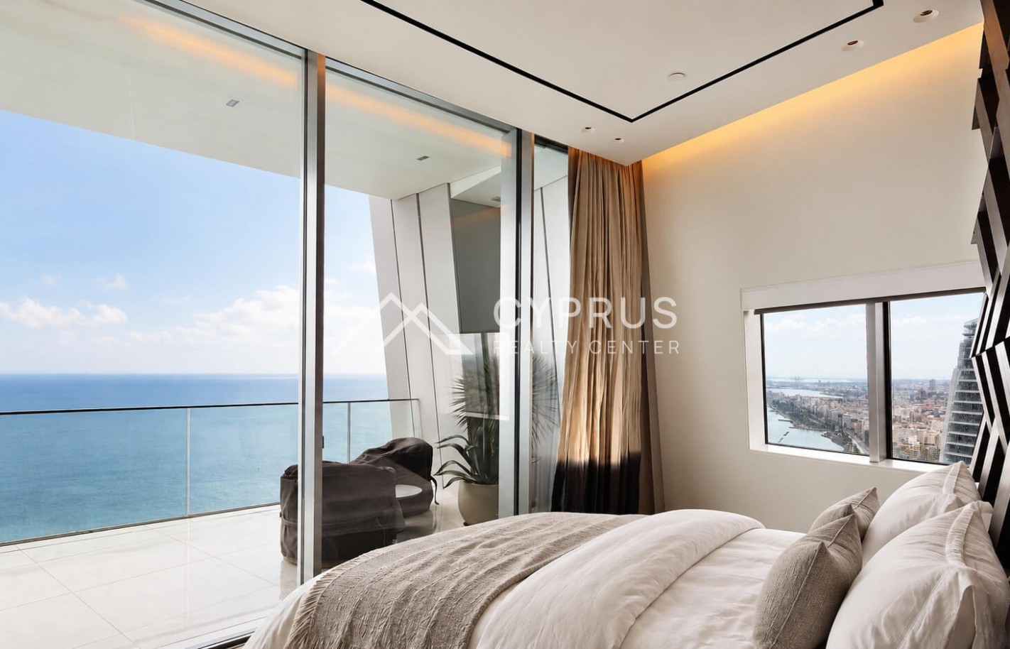 Apartment in Limassol with 4 bedrooms, Neapolis - фото 7