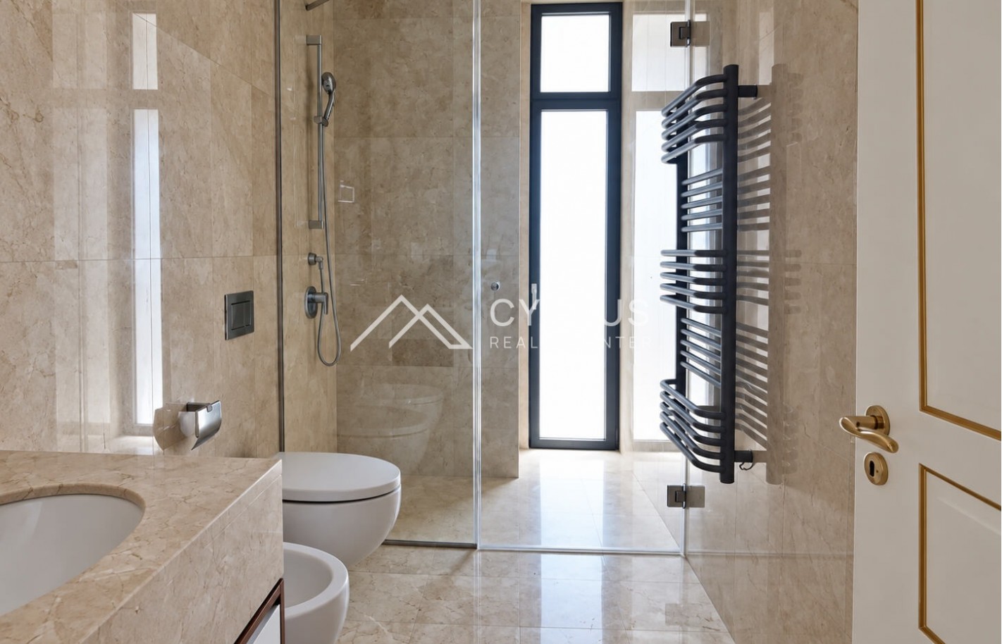 Three bedroom apartment in Limassol, Agios Tychonas - фото 10