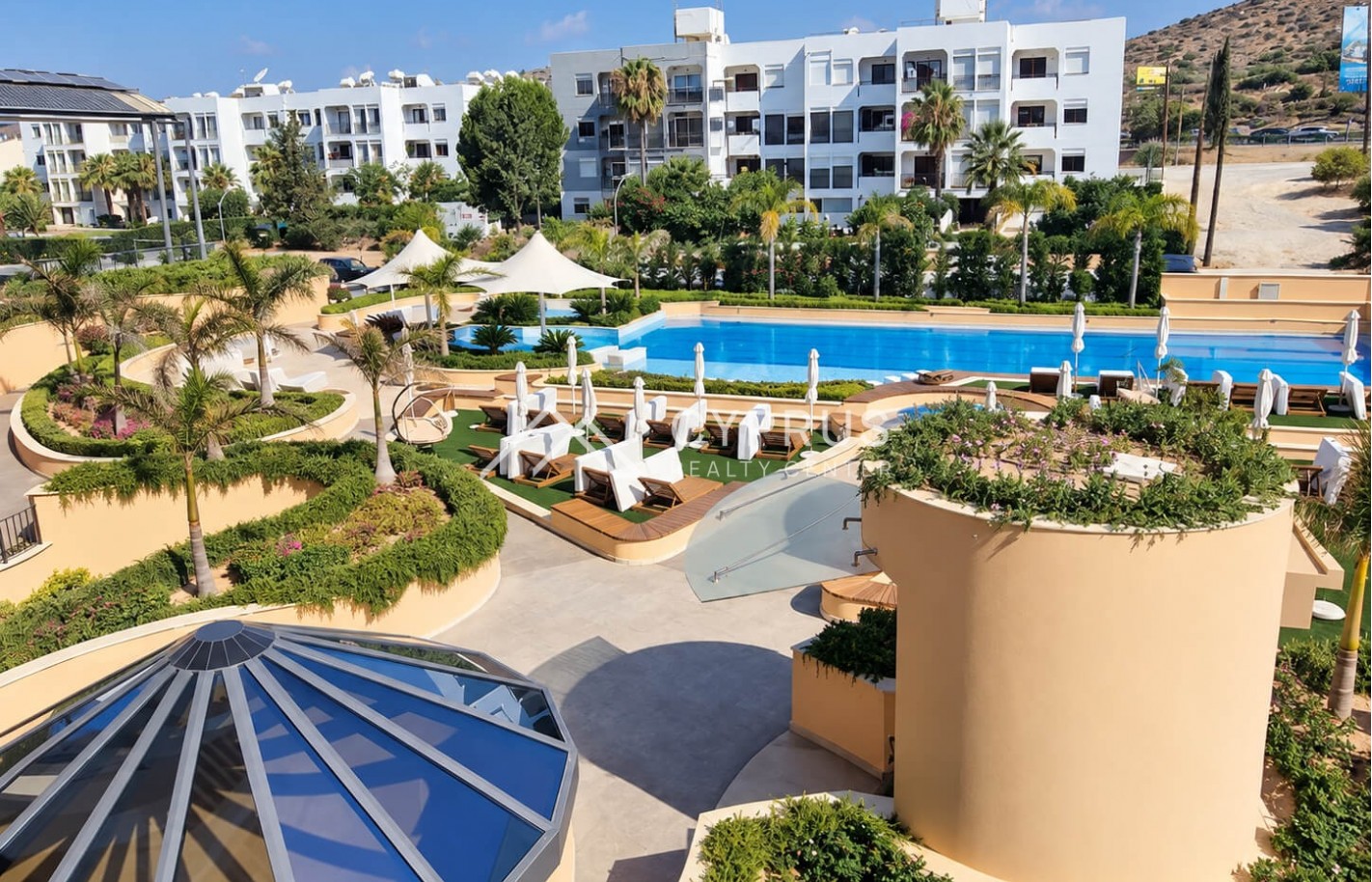 Three bedroom apartment in Limassol, Agios Tychonas - фото 1