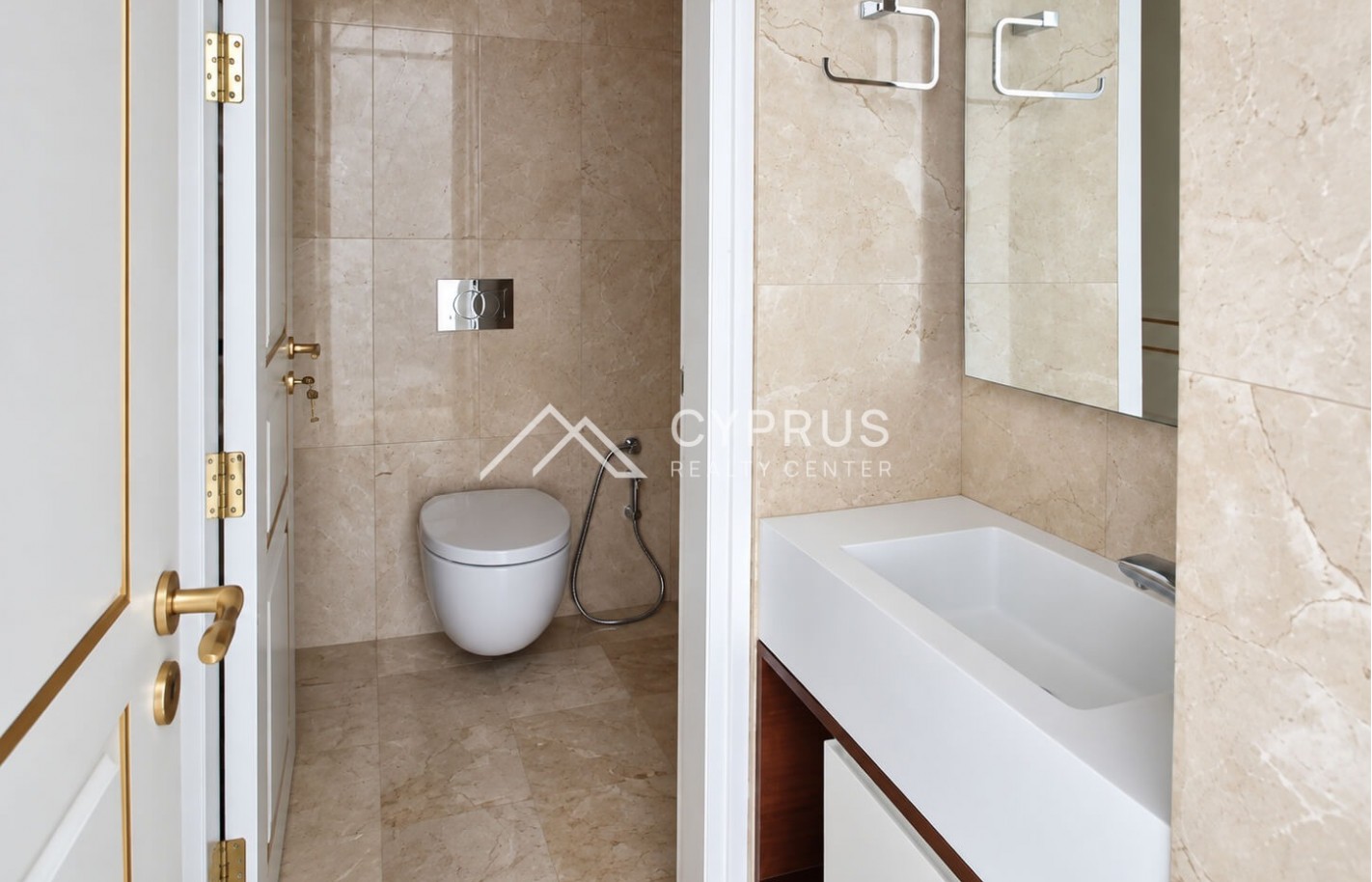 Three bedroom apartment in Limassol, Agios Tychonas - фото 8