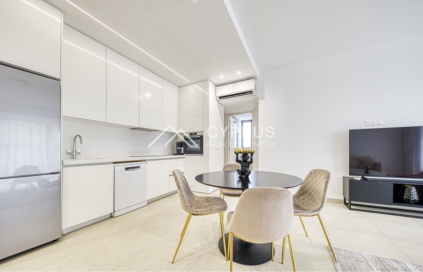 Two bedroom apartment in Limassol, Potamos Germasogeia - фото 4