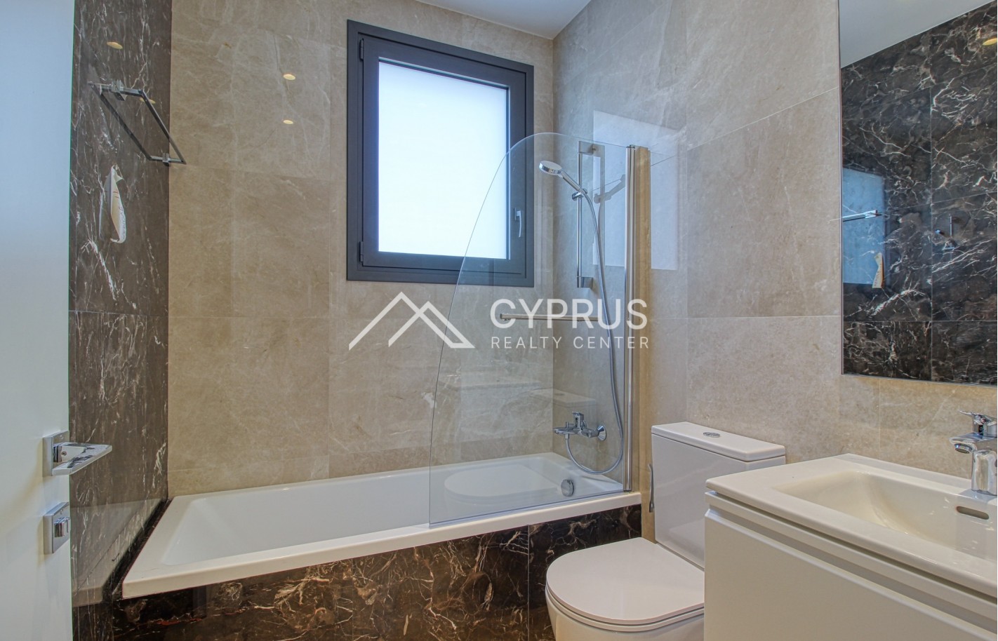 Three bedroom apartment in Limassol, Potamos Germasogeia - фото 7