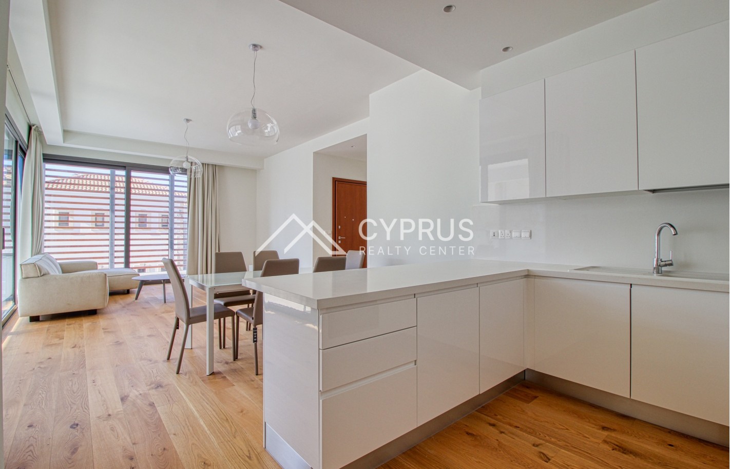 Three bedroom apartment in Limassol, Potamos Germasogeia - фото 2